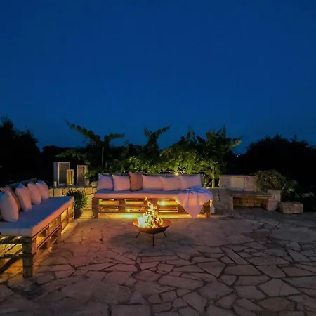 בית נופש Trullo Natu - Private